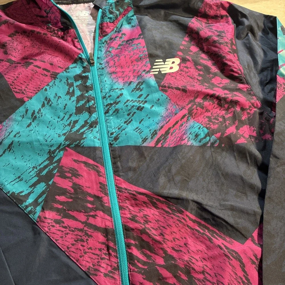New Balance Running Men's Small Paint‎ Splatter Athletic Windbreaker Zip Jacket